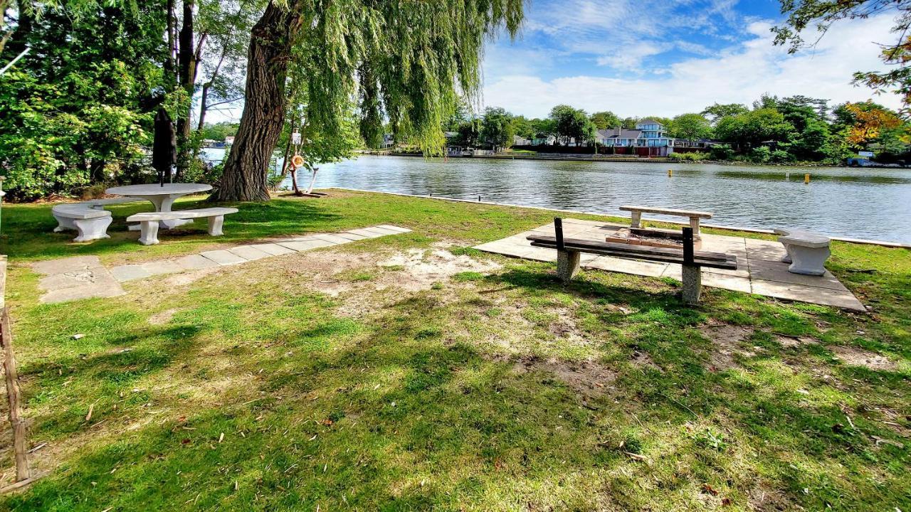 Main Beach River Retreat - Wasaga Beach 1 - Main Strip - 95 Mosley St エクステリア 写真